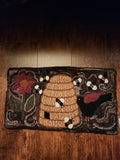 #PCDF18 Primitive Hooked BEESKEP 🐝 Hooked Wool Rug ~ Made In USA