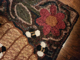 #PCDF18 Primitive Hooked BEESKEP 🐝 Hooked Wool Rug ~ Made In USA