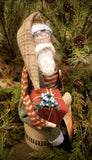 #LESAL Primitive Handmade Santa With List 🎅 MADE IN THE USA!